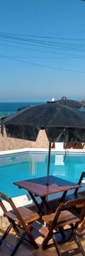 Pousada Perola Beach，位于马里卡的酒店