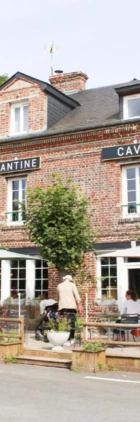 La Part Entière，位于Douville-en-Auge的酒店
