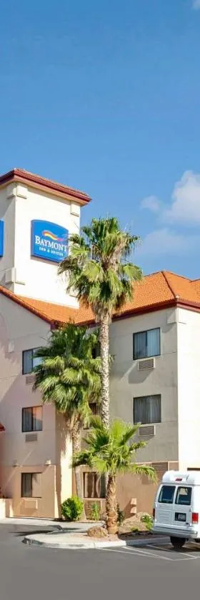 贝蒙特图森机场酒店，位于土桑的酒店