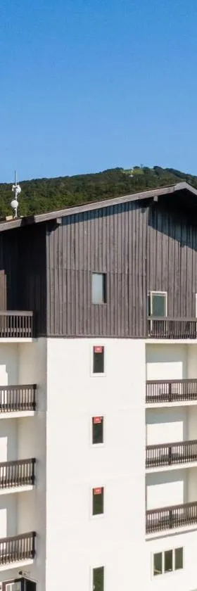 Sun Lodge，位于泊鲁的酒店