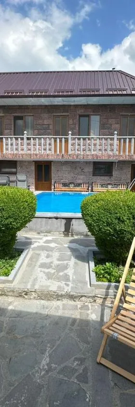 Colibri Hotel，位于Haghpat的酒店