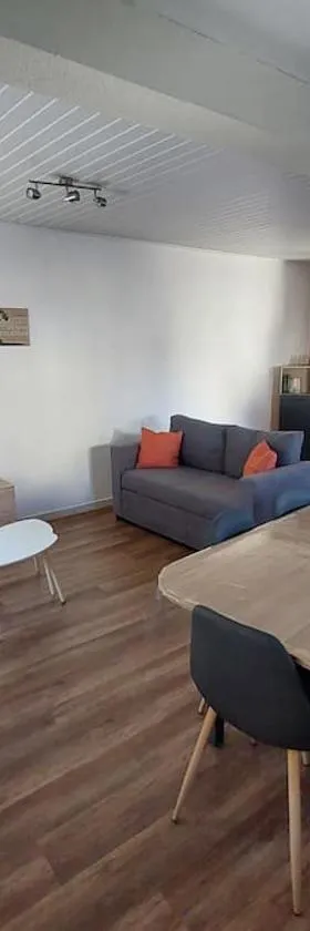 Maison 4-6 pers proche Beauval，位于谢尔河畔塞勒的酒店