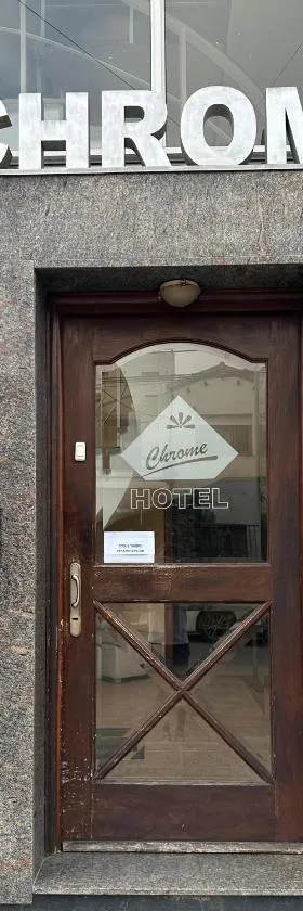 Chrome Hotel，位于里奥夸尔托的酒店