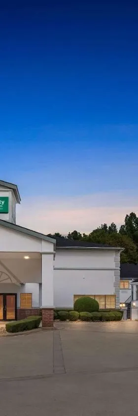 Quality Inn & Suites Kilgore-Longview，位于基尔戈的酒店