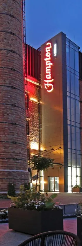 Hampton By Hilton Kalisz，位于卡利什的酒店