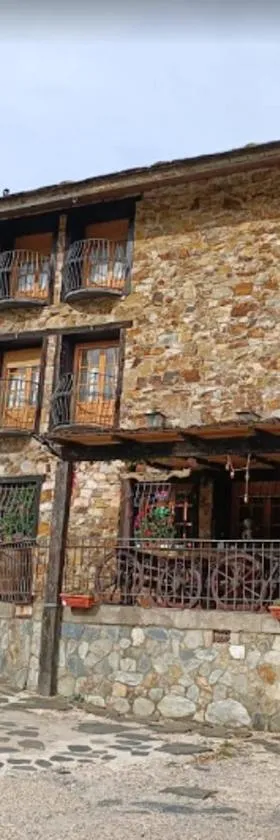 Posada El Rincón de Valverde，位于巴尔韦尔德德洛萨罗约斯的酒店
