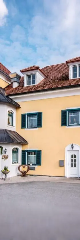 Wirt Weissau，位于Oberweißau的酒店