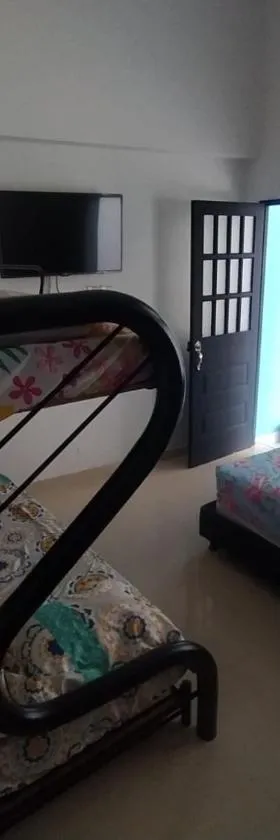 Vari，位于托凯马的酒店