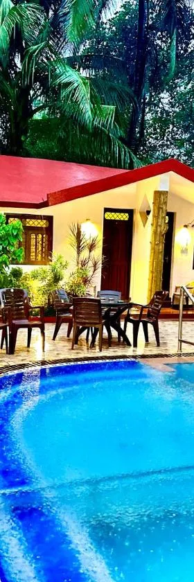 Harbor Court, Near Vagator Beach，位于瓦加托的酒店