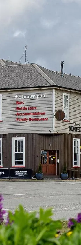 The Brown Pub，位于梅斯文的酒店