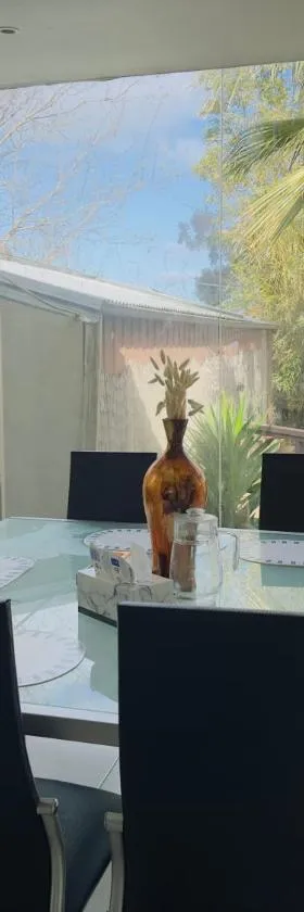 3 BR villa in Werribee near to Werribee CBD，位于威勒比的酒店