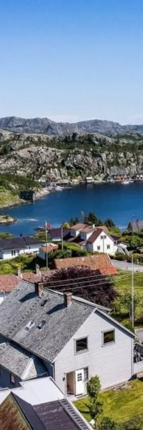 Fjord-View Apartment，位于Nese的酒店