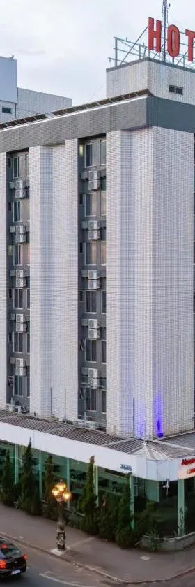 Porto Minas Hotel e Convenções，位于乌贝兰迪亚的酒店