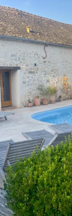 Casa la Rosa & Spa，位于Courdimanche-sur-Essonne的酒店