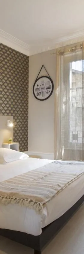 GAB HOUSE - Lyon Bron - Eurexpo City Living Stay，位于布隆的酒店