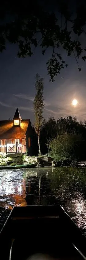 Cabane atypique sur une Île，位于瑟瑞奥克斯布瓦的酒店