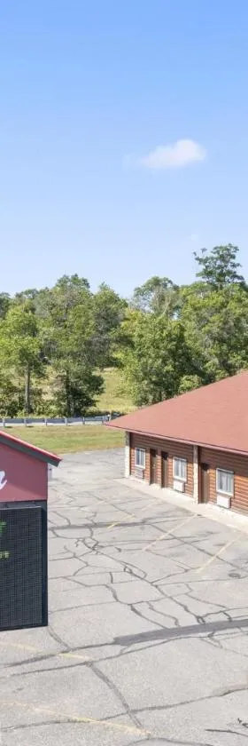 Commander Motel，位于Pequot Lakes的酒店