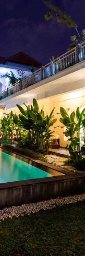 Mahayana Guest House，位于Munggu的酒店