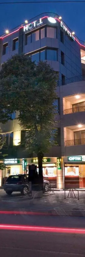 Hotel Divesta - self check in，位于瓦尔纳的酒店