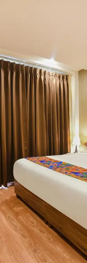 FabHotel Prime Blest Park Near Yashobhoomi Convention Centre，位于新德里的酒店