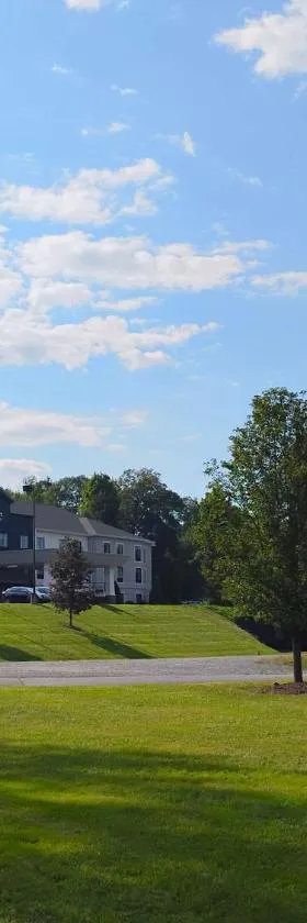 Comfort Inn & Suites Tunkhannock，位于Tunkhannock的酒店