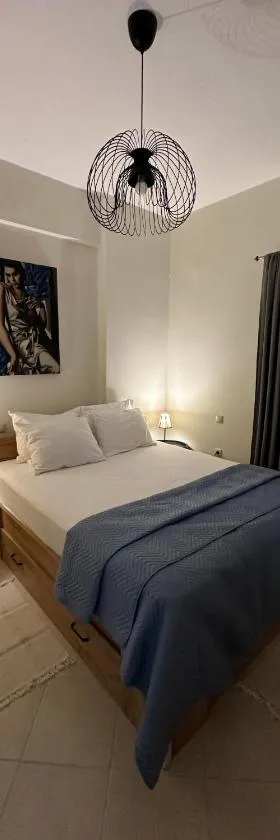Vas House，位于卡拉马塔的酒店