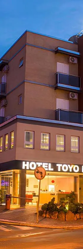 Hotel Toyo Inn，位于博伊图瓦的酒店