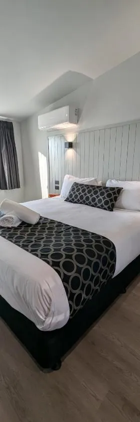 Cooma High Country Motel，位于库马的酒店