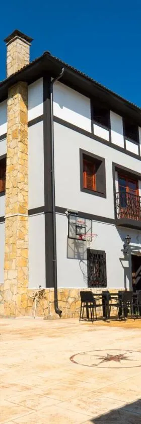 Paratene Ostatu Habitaciones，位于埃兰迪奥的酒店