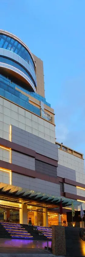 The Garuda Hotels，位于德里久尔的酒店