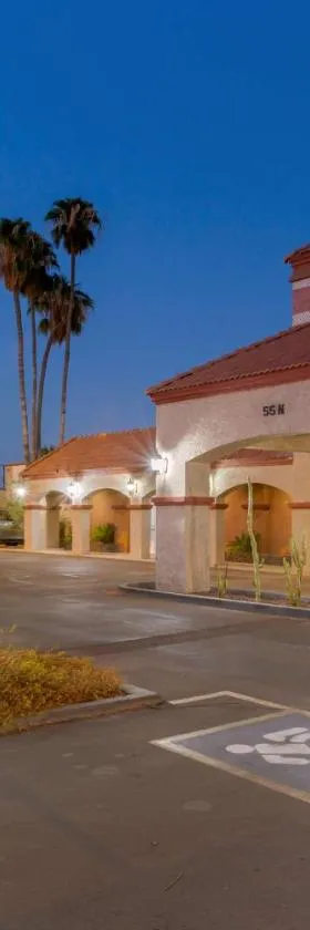 凤凰丰年贝斯特韦斯特酒店，位于嘉年的酒店