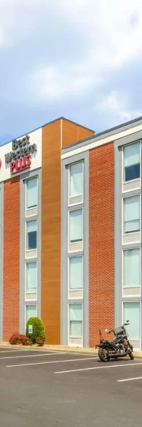 Best Western Plus Beckley Inn，位于贝克利的酒店