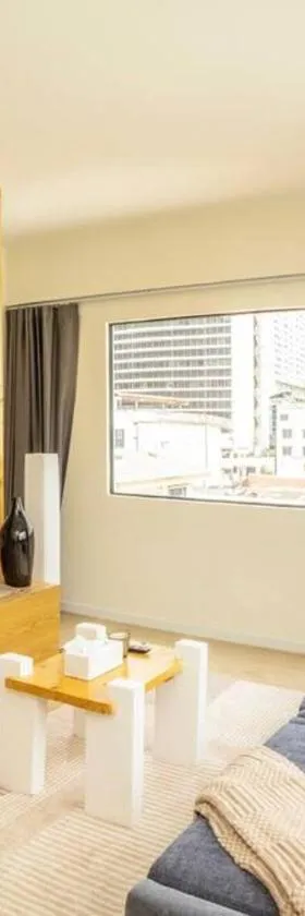 Cozy studio room for 3 guests at Center-Silom - 5B，位于邦拉的酒店
