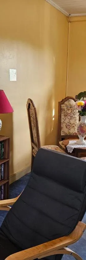 Chambre d'hôte à coté de la voie verte，位于Gourin的酒店