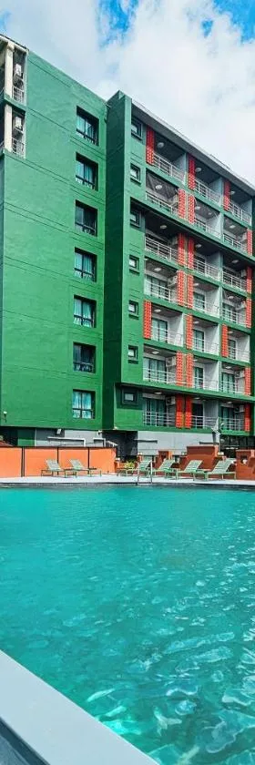 SureStay By Best Western Iconic Suvarnabhumi，位于北榄府的酒店