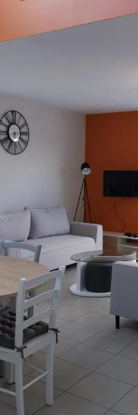 Logement des Bruyères，位于Wardrecques的酒店