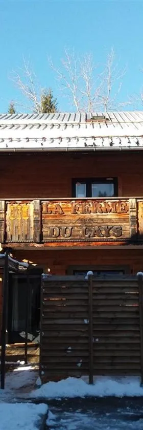 La Ferme du Lay，位于Arâches-la-Frasse的酒店