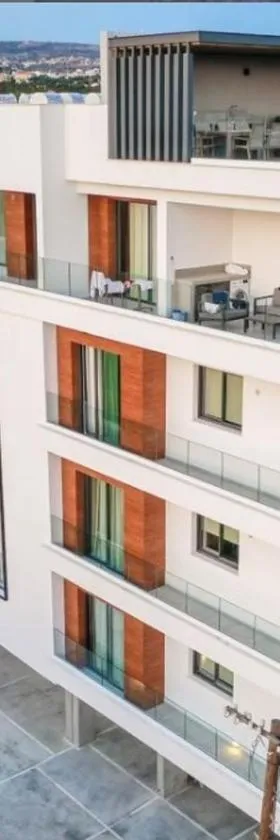 Olive Shared Pool Apartments，位于Paphos的酒店