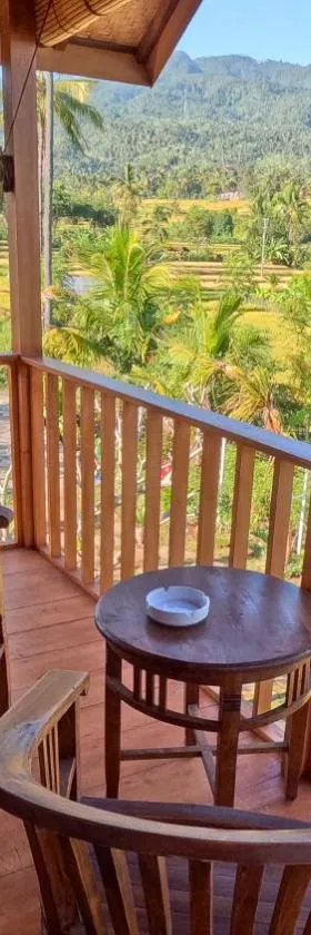 Kubu Sambangan Bali，位于新加拉惹的酒店
