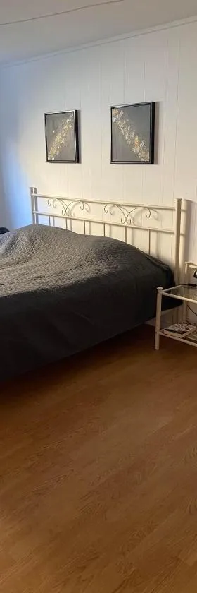 B&B Den hyggelige kælder，位于尼克宾法尔斯特的酒店