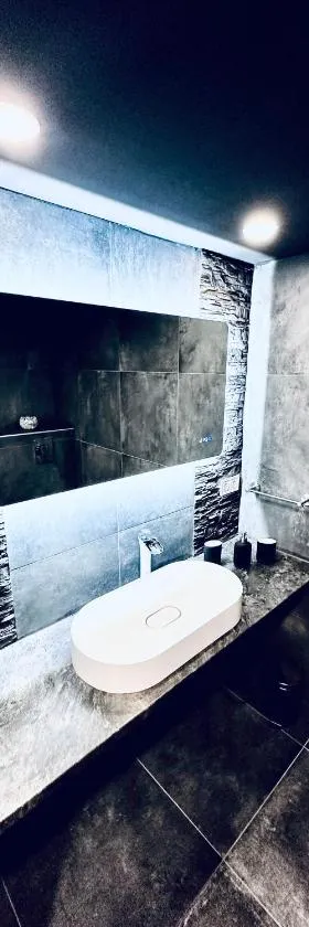 Trendy House 65，位于Karácsond的酒店