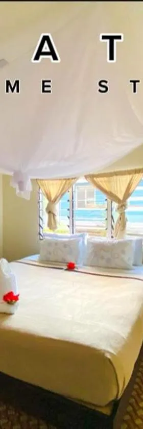 Max beachside homestay，位于Nalauwaki的酒店