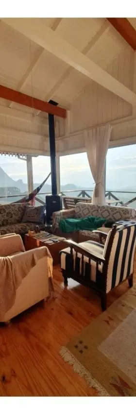 Vista da montanha. Casa inteira 6 pessoas.，位于阿尔弗雷多瓦格内尔的酒店