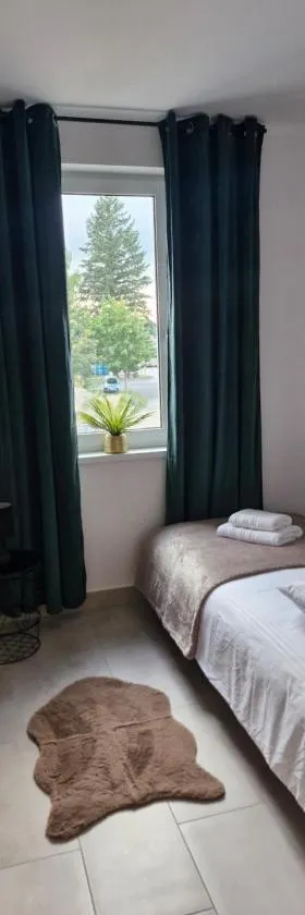 Motel Mewa，位于莱扎伊斯克的酒店