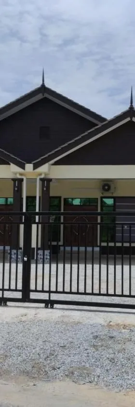 MM Damai Homestay Atas Tol，位于瓜拉丁加奴的酒店