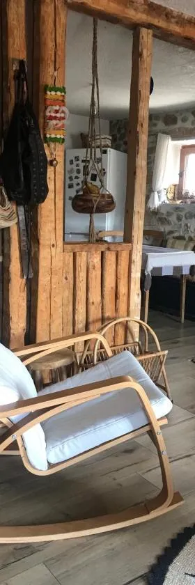 Books Houses，位于Beden的酒店