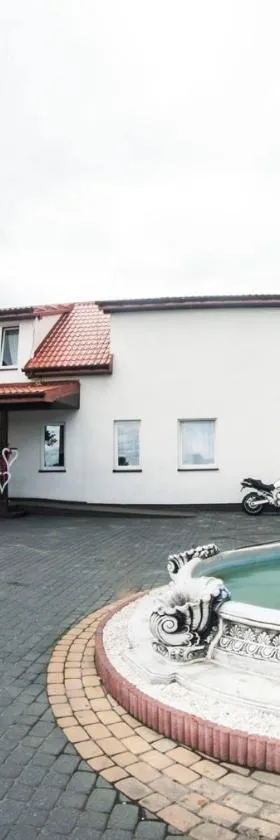 Gościniec Nad Stawem，位于Orchowo的酒店