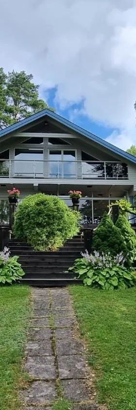 Villa Yasmeen，位于Åby的酒店