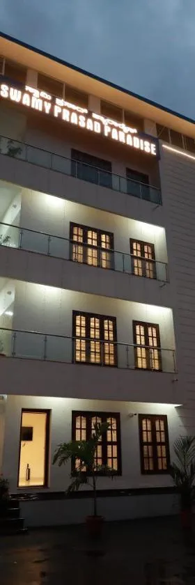 Swami Prasad Paradise hotel，位于Golitattu的酒店