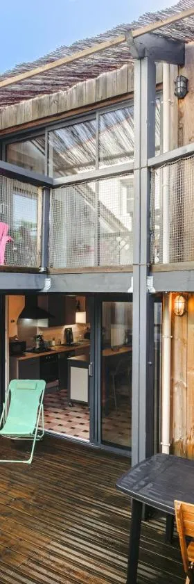 Couleur Patio, Loft Atypique, Sauna，位于奥雷龙圣但尼的酒店